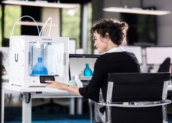 Survey: Positive Global Growth Potential for 3D Printing: Plastics Technology