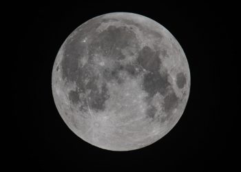 Moon NASA announcement: SOFIA mission finds water on the sunlit surface of the moon