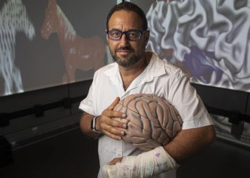 The Israeli scientist who is trying to hack the brain to create super senses – Israel News