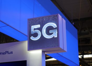 Nearly half of iPhone users asked mistakenly think they have a 5G connection