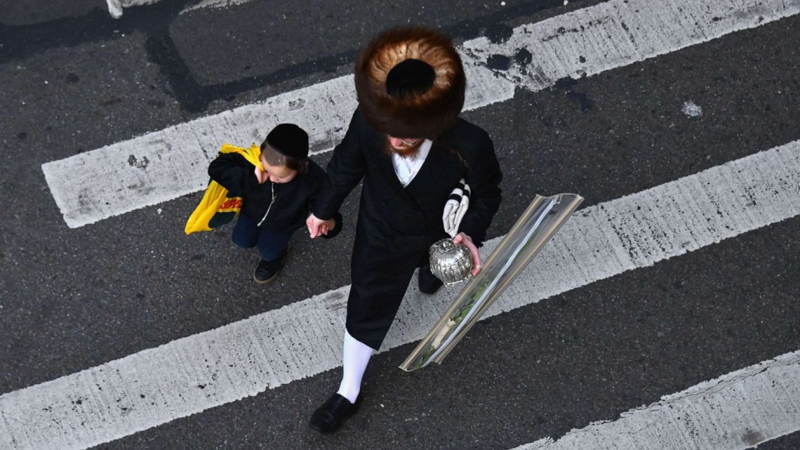 Coronavirus live updates: COVID-19 cases among US children surge 13%, new report says