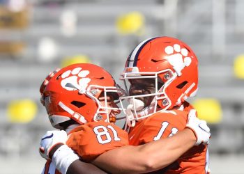 SB Nation Reacts: Clemson, Bama, or the field? Who wins the Heisman?