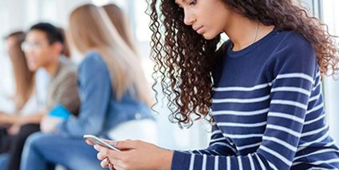 Too Much Social Media Time Could Raise Risk of Depression – Consumer Health News